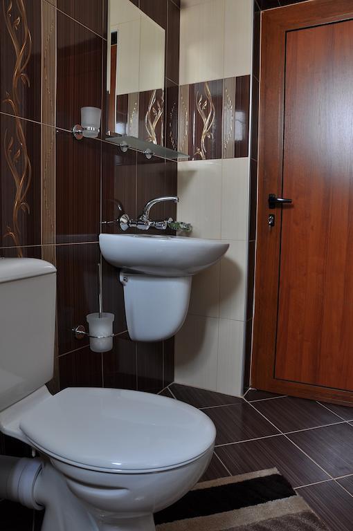 Guest House Eli Sapareva Banya Bilik gambar